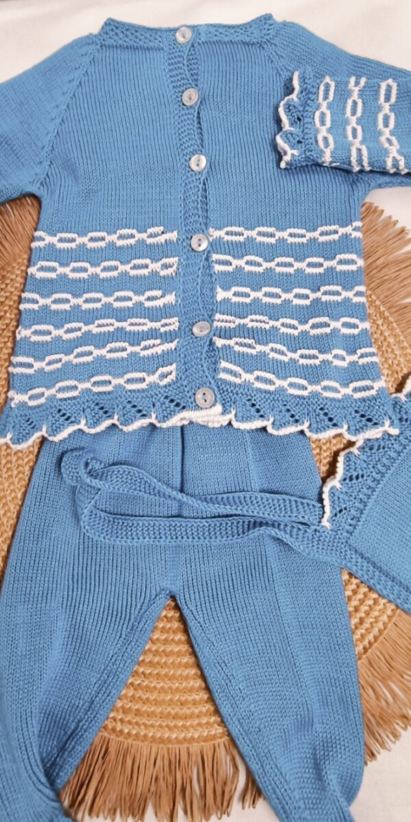 Conjunto polaina bebé Juliana. Cadenas color azul. - Imagen 2