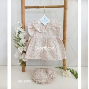 Jesusito Vestido para bebé con flores.
